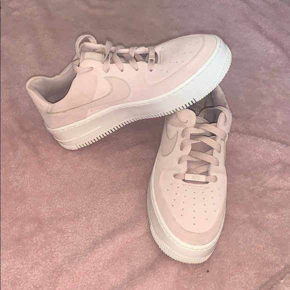 Nike Shoes - Sage Low AF1